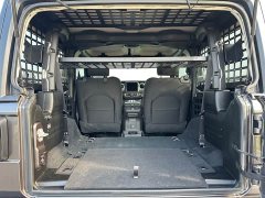 Jeep Wrangler 2021 2.0T Sahara Two-Door - ფოტო 10