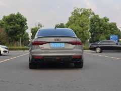 Audi S4 3.0TFSI - фото 3