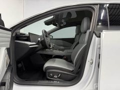 Geely Galaxy E8 700km Long-Range Smart Driving Edition - ფოტო 7