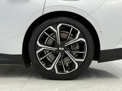 Geely Galaxy E8 700km Long-Range Smart Driving Edition - ფოტო 9