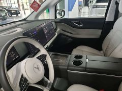 Voyah Lantu Dreamchaser PHEV AWD Flagship Kunpeng Edition - ფოტო 9
