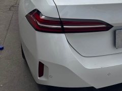 BMW 5 Series 530Li Luxury M Sport Package - ფოტო 6