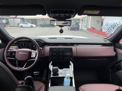 Land Rover Range Rover Sport 400PS Dynamic SE - ფოტო 10