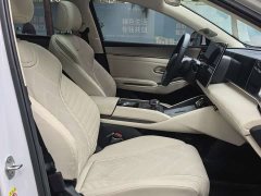 BYD Qin L DM-i 120KM Excellence - ფოტო 13