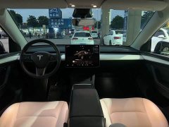 Tesla Model Y Long Range All-Wheel Drive - ფოტო 7