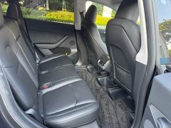Tesla Model Y Rear-Wheel Drive - ფოტო 7