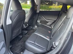 Tesla Model Y Rear-Wheel Drive - ფოტო 9