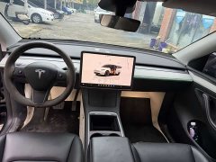 Tesla Model Y Rear-Wheel Drive - ფოტო 8