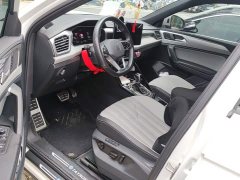 Volkswagen Taos 380TSI AWD R-Line Pro Smart Edition - ფოტო 9