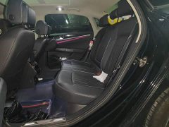 Volkswagen Passat 330TSI Luxury - ფოტო 13