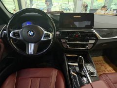 BMW 5 Series 525Li M Sport Package - ფოტო 5