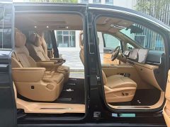 Voyah Lantu Dreamchaser EV AWD Luxury Kunpeng Edition - ფოტო 7