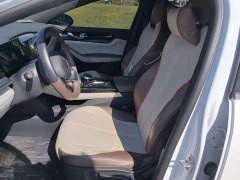 BYD Qin PLUS Glory Edition DM-i 55KM Leading - ფოტო 16