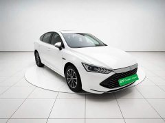 BYD Qin PLUS Glory Edition DM-i 55KM Leading - ფოტო 3