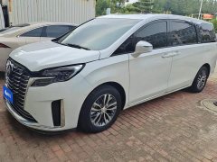 Buick GL8 ES Luxe Enjoyment Edition - ფოტო 1
