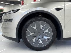 Tesla Model Y L 2025 Long Range All-Wheel Drive - ფოტო 8