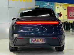 Tesla Model Y Rear-Wheel Drive - ფოტო 10
