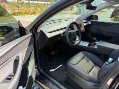 Tesla Model Y Rear-Wheel Drive - ფოტო 5