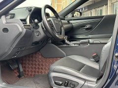 Lexus ES 200 Premium Edition - ფოტო 4