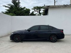 BMW 3 Series 330i M Sport Midnight Edition Package - ფოტო 4
