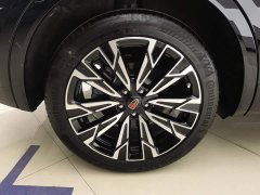 FAW Red Flag HS5 2023 2.0T AWD Flagship Enjoy Pro - ფოტო 6