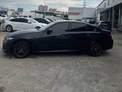 BMW 3 Series 330Li M Sport Night Edition Package - ფოტო 3
