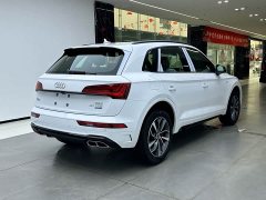Audi Q5L 40 TFSI Luxury Dynamic - ფოტო 3