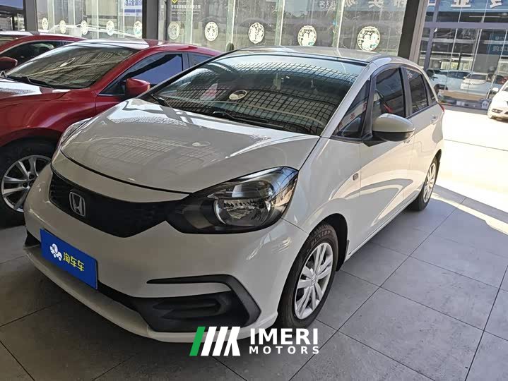 Honda Fit 1.5L CVT Sport Edition - ავტომობილი ჩინეთიდან