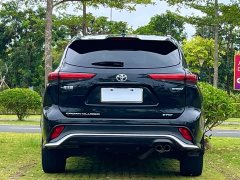 Toyota Crown Venza 2.5L HEV AWD Premium - ფოტო 8
