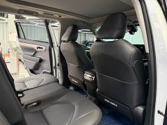 Toyota Highlander 2.5L Hybrid AWD Limited 7-Seater - ფოტო 11