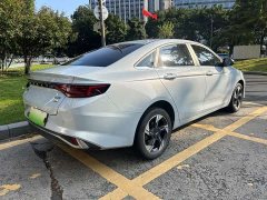 Geely Emgrand L HiP 1.5TD-DHT Pro 100KM Super Smart - ფოტო 4