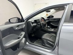 SAIC MG i5 2024 1.5L CVT Prestige - ფოტო 13