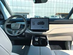 Volvo EM90 2025 Ultra Six-Seater - ფოტო 17