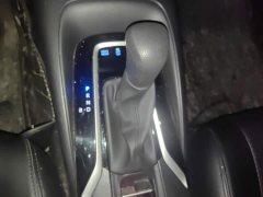 Toyota Corolla Hybrid 1.8H E-CVT Luxury - ფოტო 16