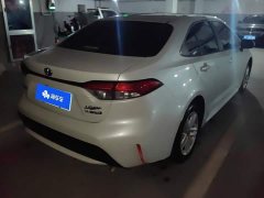 Toyota Corolla Hybrid 1.8H E-CVT Luxury - ფოტო 3