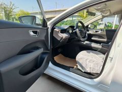 SAIC Roewe e6 520km Mobility Edition - ფოტო 5