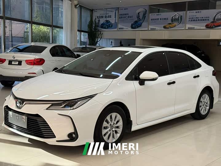 Toyota Corolla TNGA 1.5L CVT Elite