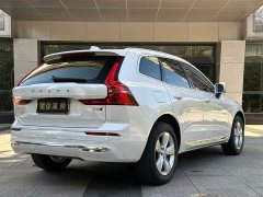 Volvo XC60 B5 AWD Smart Luxury Edition - ფოტო 9