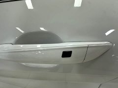 Hyundai Elantra 1.5L CVT Luxury - ფოტო 17