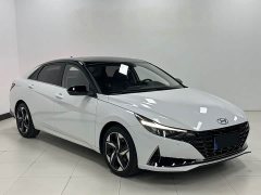 Hyundai Elantra 1.5L CVT Luxury - ფოტო 3