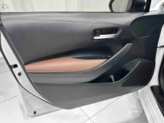 Toyota Corolla 1.8L CVT Luxury - ფოტო 8