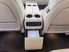 Li Auto i8 Standard Edition - ფოტო 11