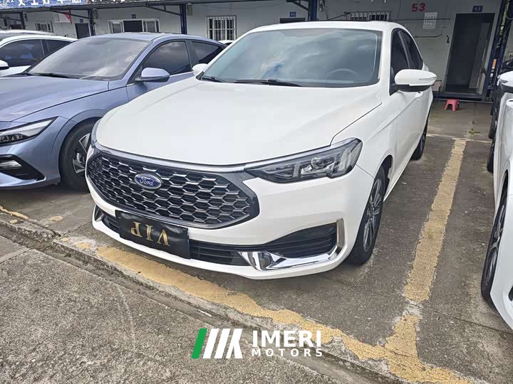Ford Fiesta 2021 1.5L Automatic Platinum Edition - ავტომობილი ჩინეთიდან