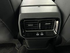 Toyota RAV4 2.0L AWD Luxury - ფოტო 18