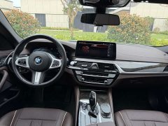 BMW 5 Series 525Li M Sport Package - ფოტო 7
