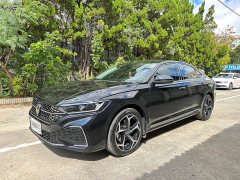Volkswagen Passat Outstanding Edition 380TSI Dragon Ascendant Version - ფოტო 1