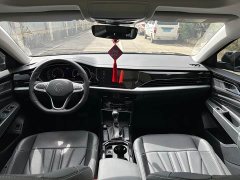 Volkswagen Passat Outstanding Edition 380TSI Dragon Ascendant Version - ფოტო 4