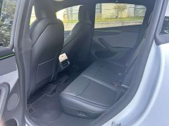 Tesla Model Y Rear-Wheel Drive - ფოტო 6
