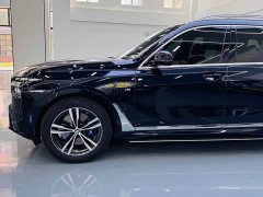 BMW X7 xDrive40i M Sport Luxury Package - ფოტო 4