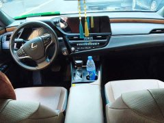 Lexus ES 200 Premium Edition - ფოტო 5